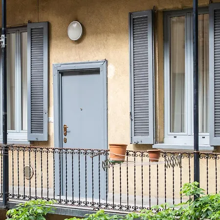 Design apt 4min to Metro, 15min Centrale, 25min Duomo Lejlighed *