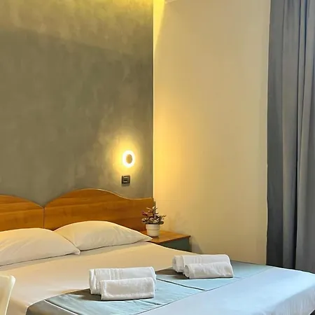 Sara 2* Μιλάνο