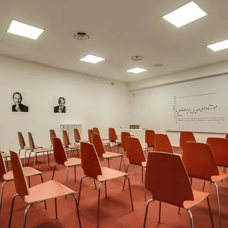 Ξενοδοχείο Genius Downtown 3*