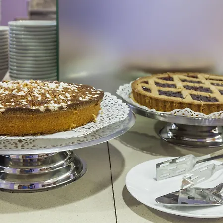 Des Etrangers 3* Milano