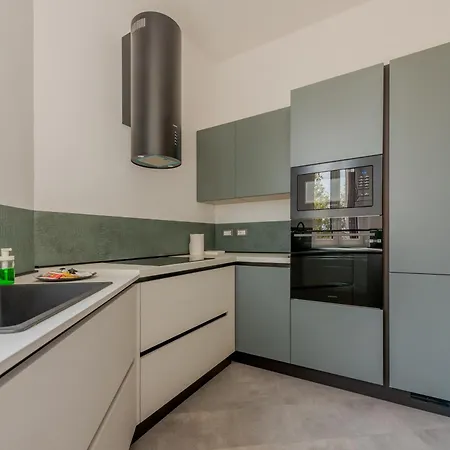 Daire Guest Planet - Dergano M3 Milano