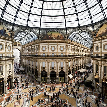Galleria Vik - Townhouse Galleria - Small Luxury Of The World 5* Milano