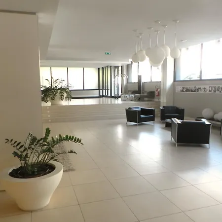 Hotel Ih Watt 13 Milán