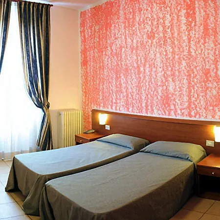 Hotel Paradiso Milán