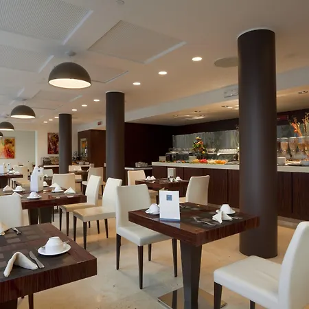 Crowne Plaza By Ihg 4* Milán