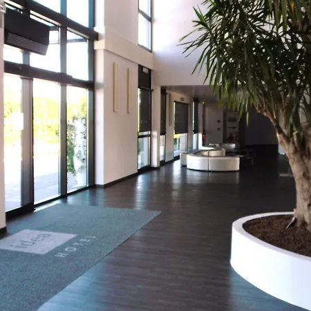 Idea San Siro Hotel Mediolan