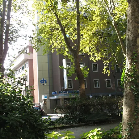 Domenichino Hotel