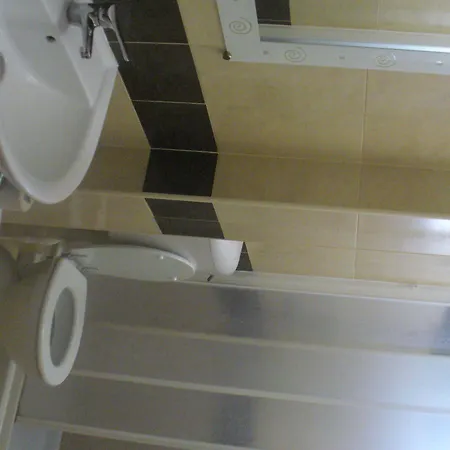 كينيدي ميلان