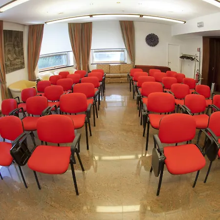 酒店 布里斯托酒店 4*