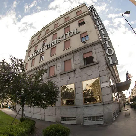 布里斯托酒店 4*