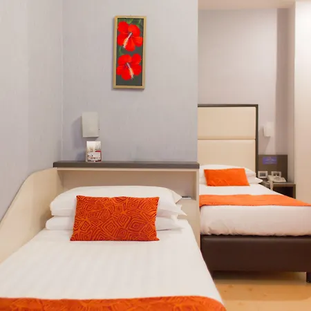Szálloda Piacenza 3*