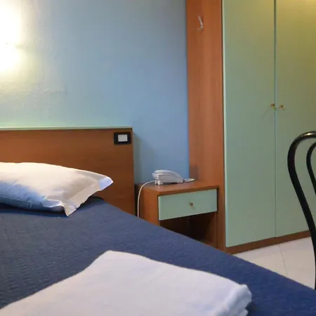 Hotel Mercurio 2*