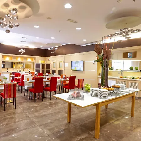 Ramada Plaza By Wyndham Milano