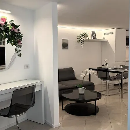 Modern Near Corso Buenos Aires Lima Porta Venezia Metro * 밀라노