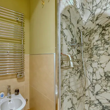M1-m2 Modern Loft Just A Stone's Throw From The Metro Apartment *