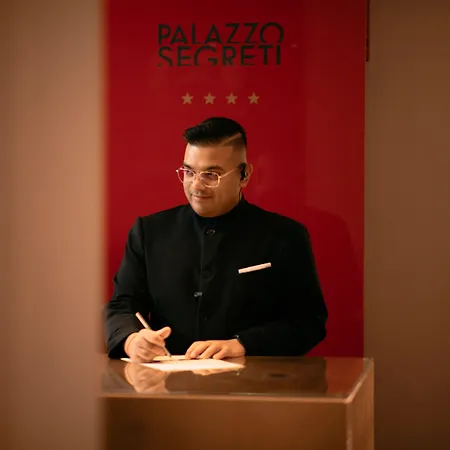 Palazzo Segreti Otel 4*