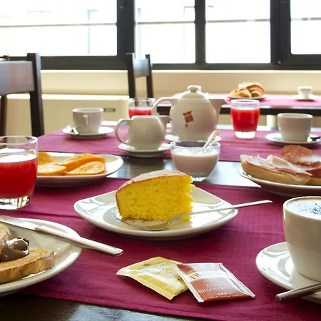 Oasi Village 3* Milan