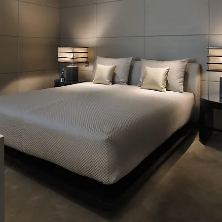 Hotel Armani 5*