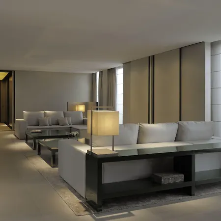 Hotel Armani