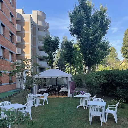 Siloe Hotel apartamentowy Mediolan