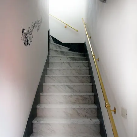 Music Alojamento de Acomodação e Pequeno-almoço 3*