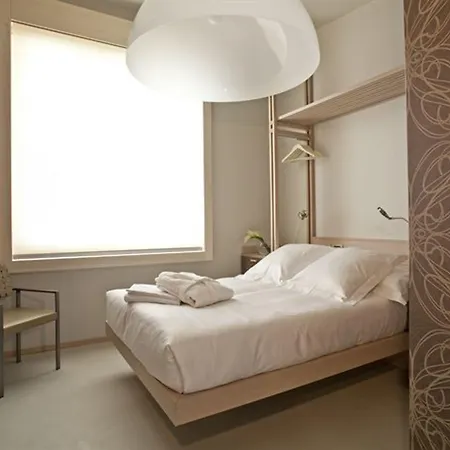 Hotel Nu