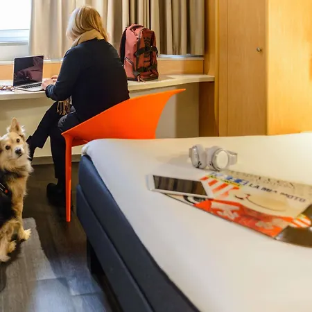 Ibis Centro Hotel Mediolan