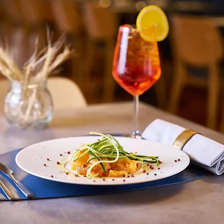 Raffaello Ξενοδοχείο