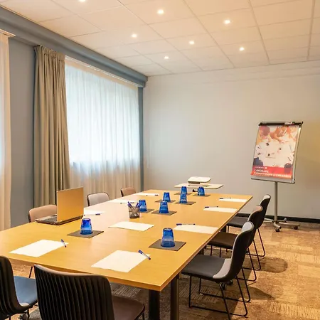 Hotel Ibis Centro 3*