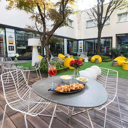 Ibis Centro 3* Milán