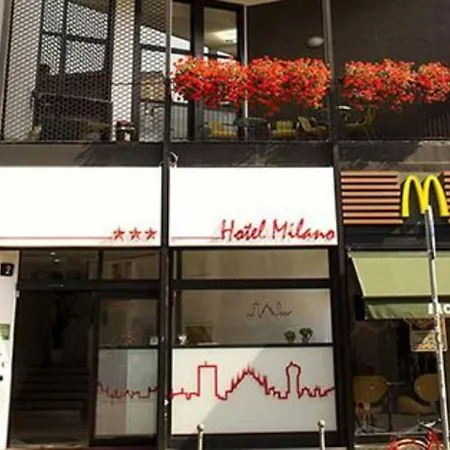 米兰纳威格力酒店 3* 米兰