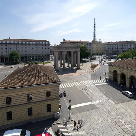 米兰纳威格力酒店 酒店 3*