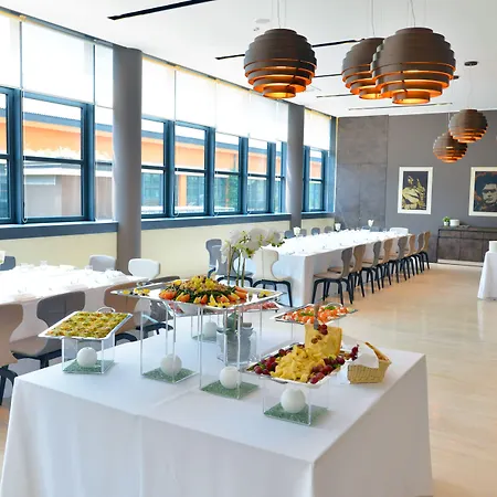 Hotell Hilton Garden North 4*