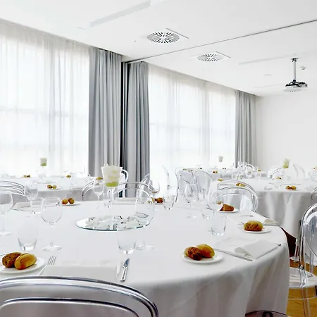 Hotell Hilton Garden North 4*