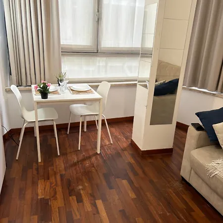 La Casa Di Ludo Apartment *