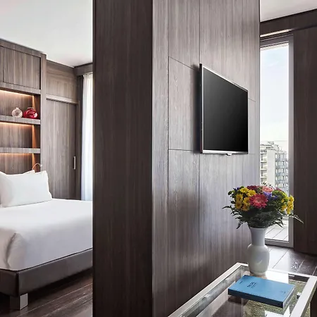 Hotel Hyatt Centric 4*