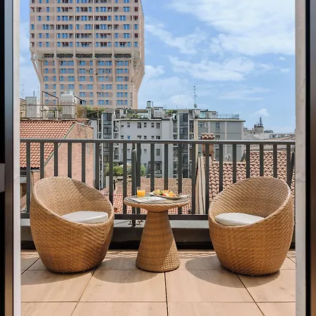 The Square Duomo - Preferred & Hotel Milano