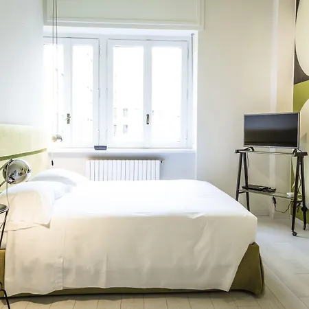 Brera In San Babila Apartment