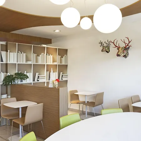 B ＆ B チェニジオ ガリバルディ 3*