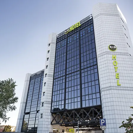 B ＆ B チェニジオ ガリバルディ 3*