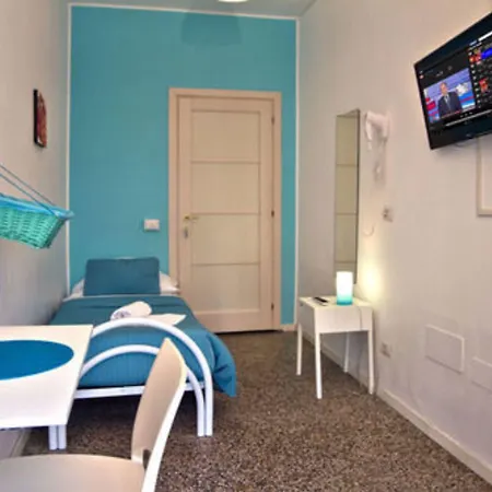 I Am Here - Gioia 71 Guest house 2*