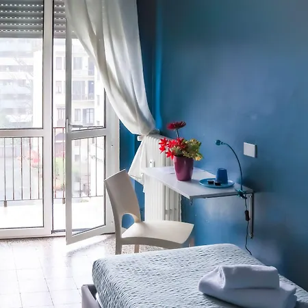 I Am Here - Gioia 71 Guest house 2*