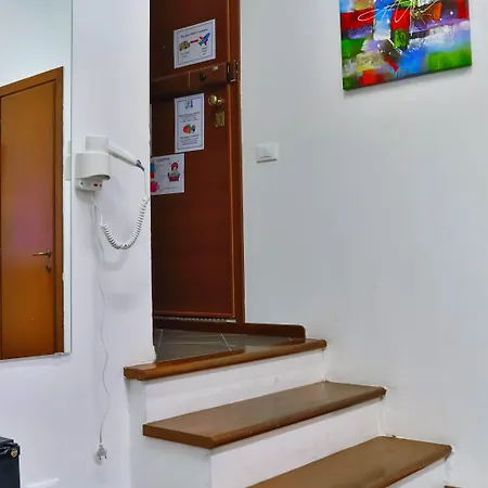 I Am Here - Gioia 71 2* Milan