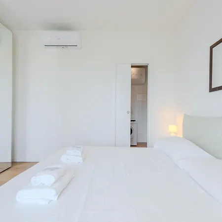 Easytopstay - Naviglio White Bliss Milan