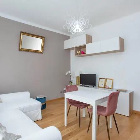 Bibi Pied-a-terre Vetra - Two * Милан