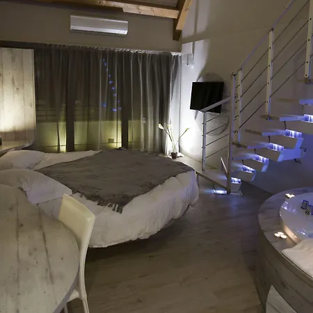 Otel Seven