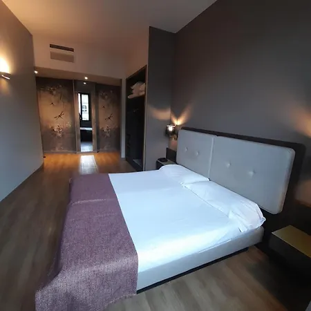 Hotel Mokinba King Milão