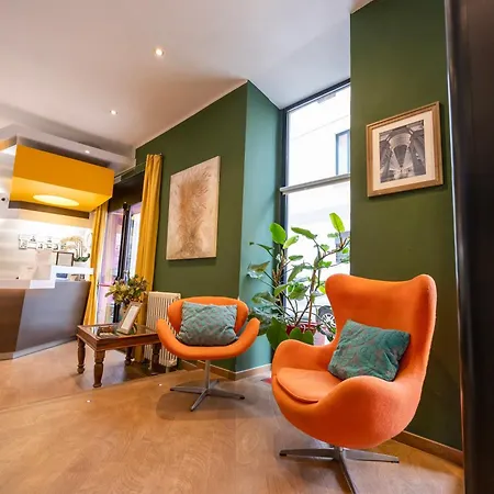 Genius Downtown 3*