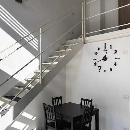 Youhosty - Bruno Maderna 17 Duplex Apartmán *