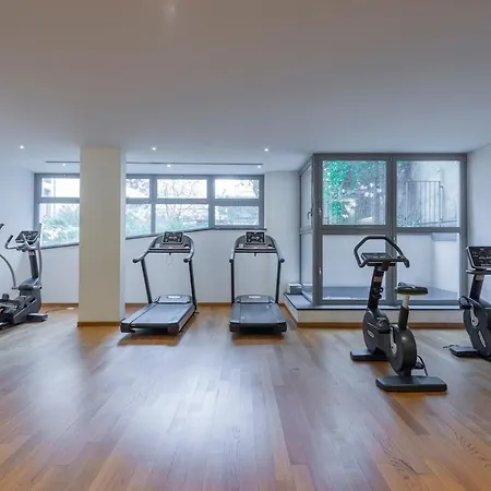 شقة B - Elegant With Terrace & Gym *